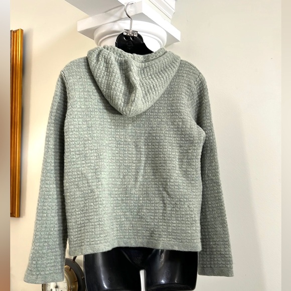 Newton Trading Company Lambswool Hoodie Sweater Shorter Length Zippered Pocket - Picture 5 of 7